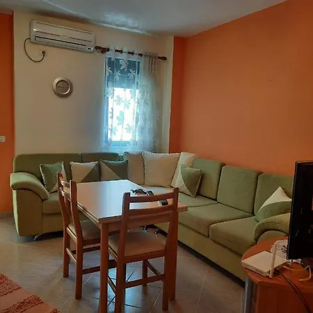 Apartment Holiday Apartments Golem (Tirana)